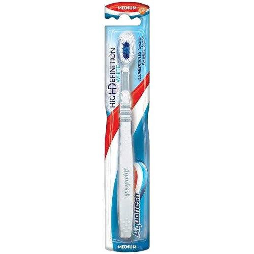 Aquafresh High Definition White Brush 1 pc